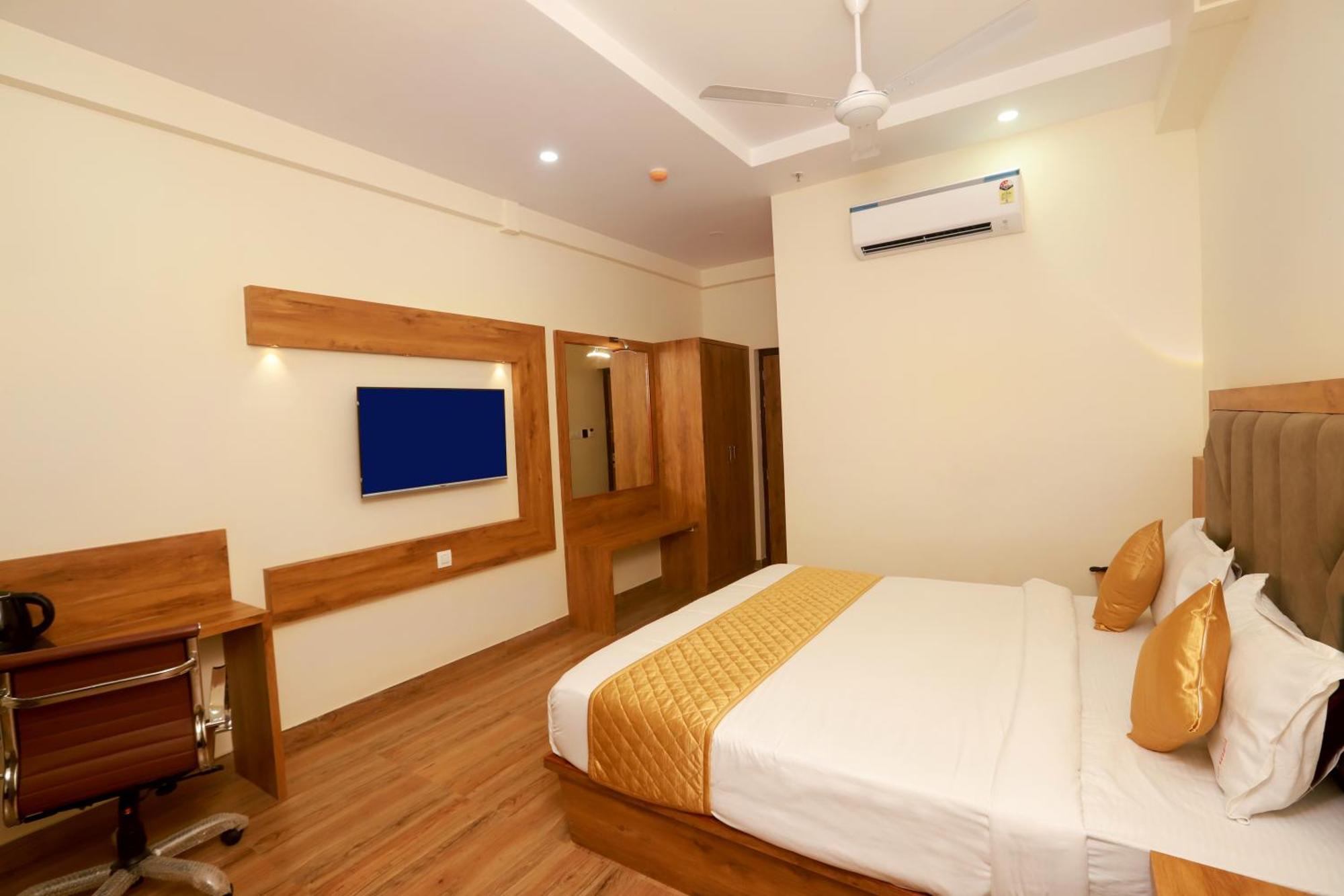 Hotel Bkc Minerva, Near Us Consulate — Photos 2